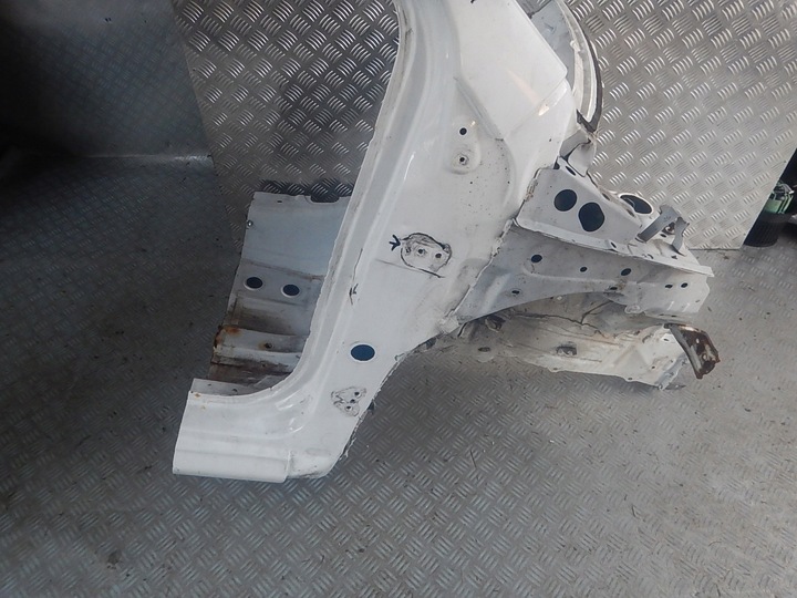 фото №5, Citroen c1 i peugeot 107 toyota aygo i права чверть перед передня