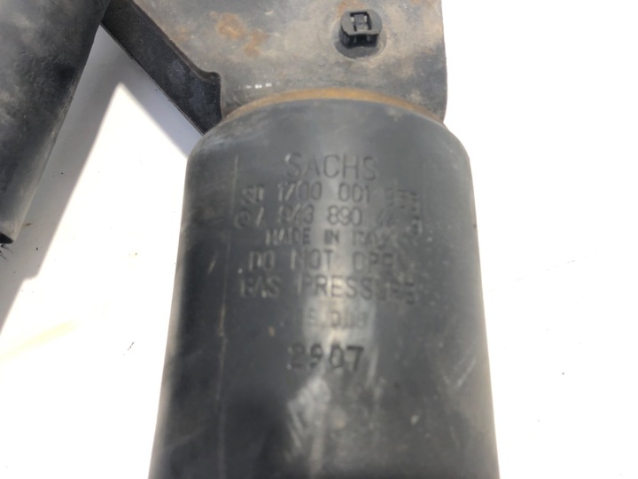 фото №3, Амортизатор кабины mercedes actros a9438904419