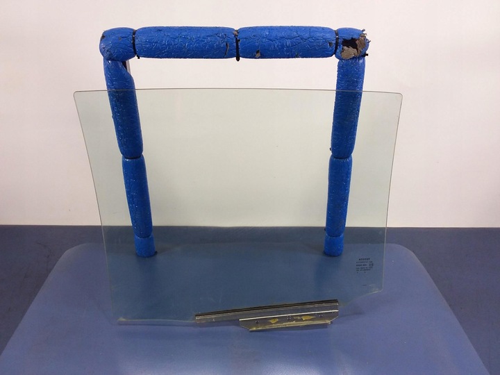 фото №3, Yaris ii hb 5d стекло дверная задняя правая 09