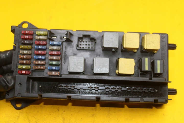 фото №3, Коробка предохранителей sprinter 906 2.2 cdi