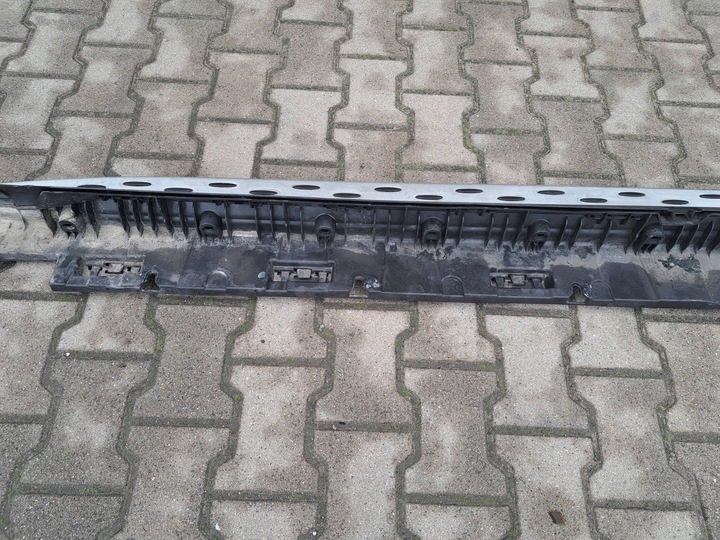 фото №10, Поріг правий mercedes glc amg x253 c253 a253 15-22