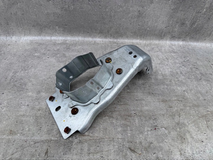 фото №1, Кронштейн ременя range rover evoque l538