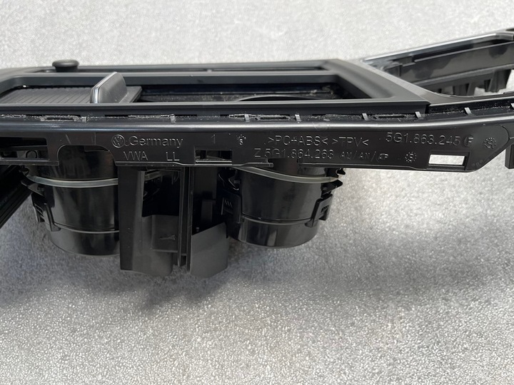 фото №6, Vw golf vii вариант туннель подстаканник ролета 5g0862531 5g1864263ap 5g1863245f