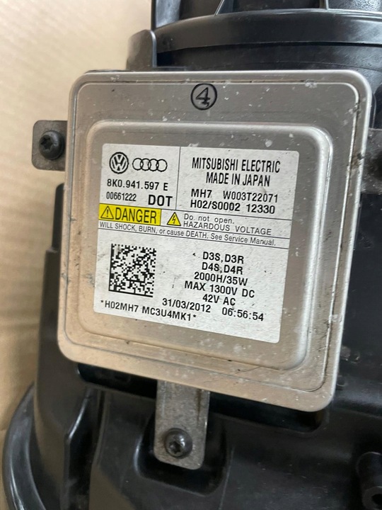 фото №15, Audi a8 d4 лампы перед ксенон led левая правая комплект 4h0941003ar 4h0941004ar