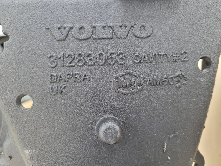 фото №14, Volvo v60 s60 ii 2010-2013 передня панель підсилювач 31283053 демонтаж