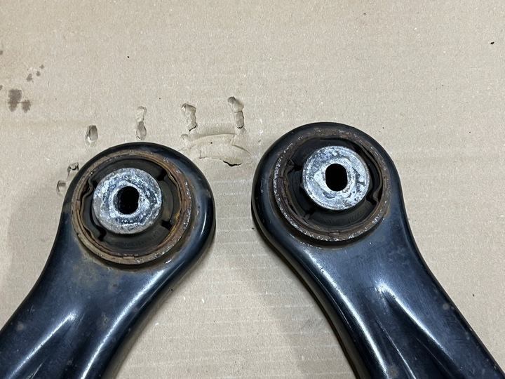 фото №7, Ford transit courier 14- важіль праві перед