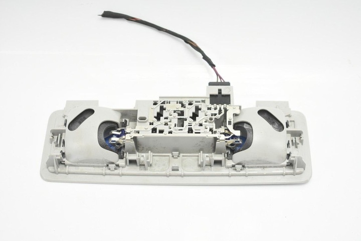 фото №14, Лампа освітлення кабіни superb iii 3v0947291