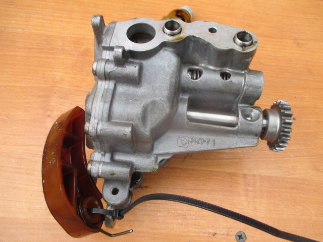 фото №7, Renault nissan 1.2 0.9 1.0 tce двигатель с турбонаддувом клапан насоса масла 152412073r 152415573r