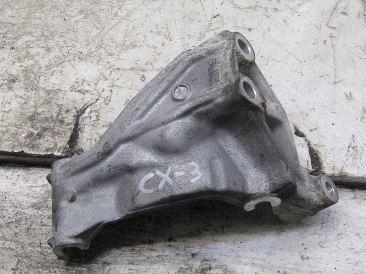 фото №1, Лапи кріплення генератора 1.5 d mazda cx-3 cx3 s55018371