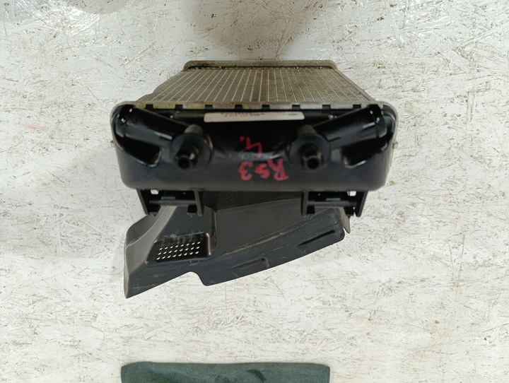 фото №12, Audi rs3 8v rs4 радиаторов дополнительный воды оригинал демонтаж 8k0121212c