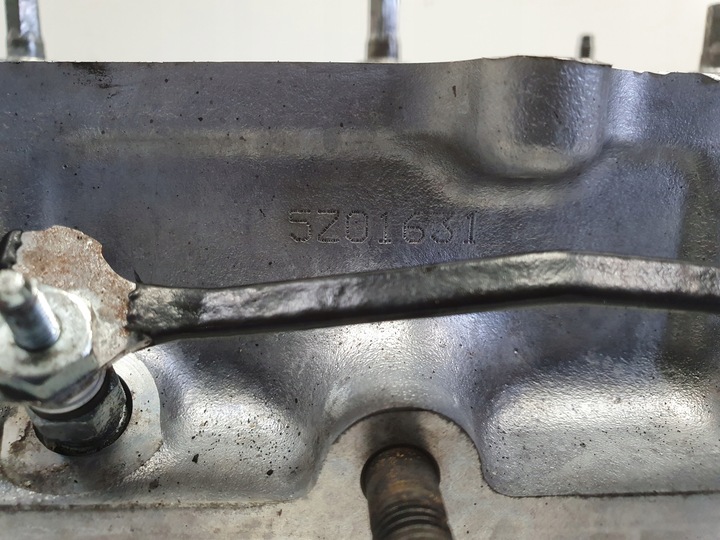 фото №9, Toyota avensis t27 2.0 d4d головка циліндрів