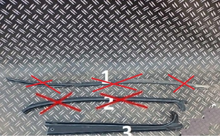 фото №1, Mercedes ml w163 рестайлінг прокладка двері лівий зад