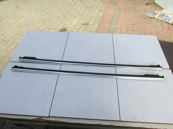 фото №8, Планка дверь зад уплотнитель стекла хром kuga mk1 2008 -2012