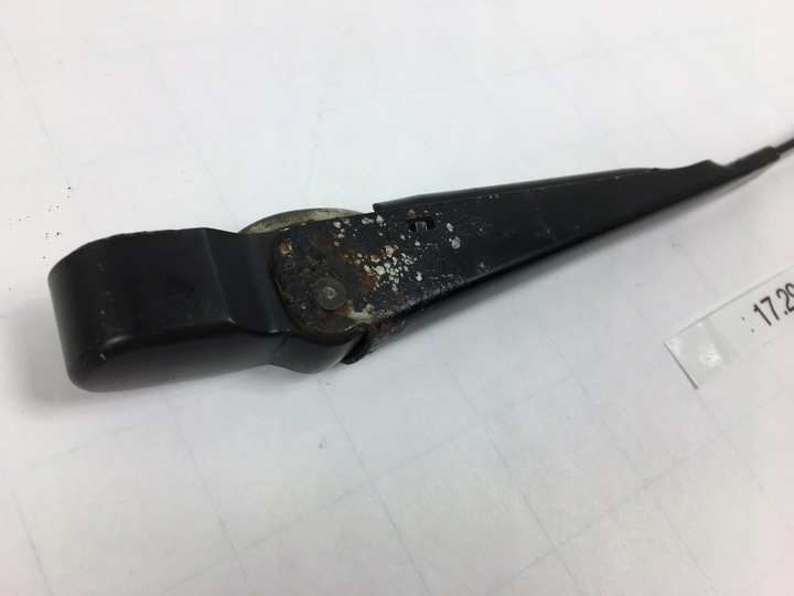 фото №7, Важіль двірники задньої скла mercedes w124 універсал s124