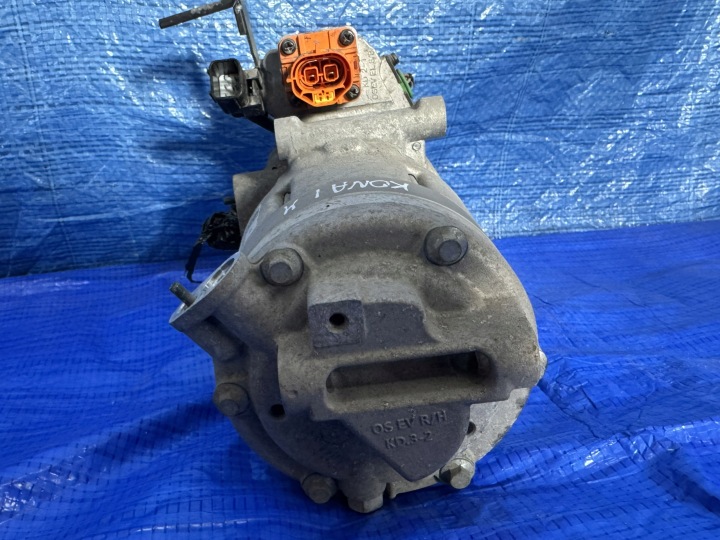 фото №10, Компресор кондиціонера hyundai kona i електричний 97701k4000