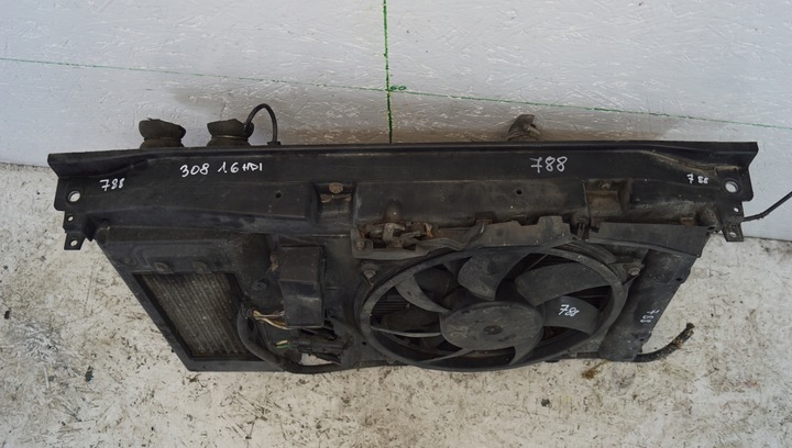 фото №6, Peugeot 308 pas переднє комплект радіатор 1.6 hdi