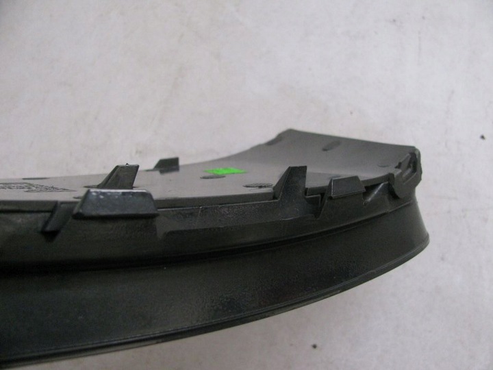 фото №9, Audi a4 8w решітка бампера ліва 8w0807681r