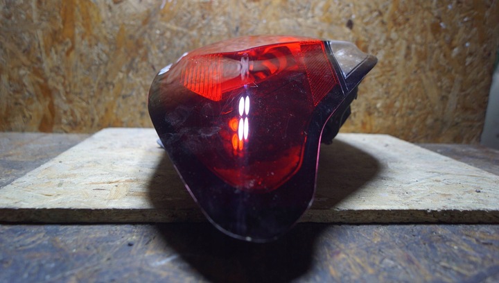 фото №12, Citroen c4 ii b7 рестайлинг лампа левый зад s2553