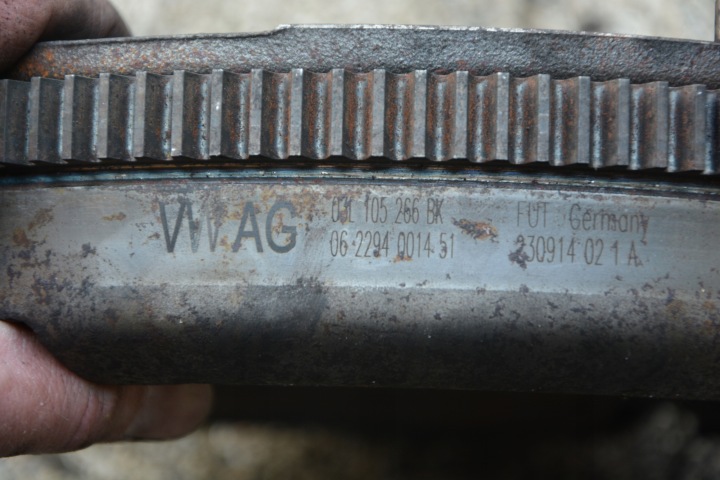 фото №9, Зчеплення двомасовий маховик sachs vw sharan 03l141026f 031q