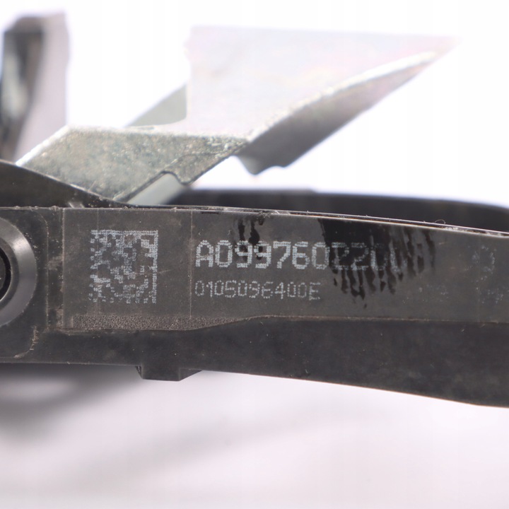 фото №11, Mercedes w213 кріплення кронштейн ручка двері правий зад a0997602200