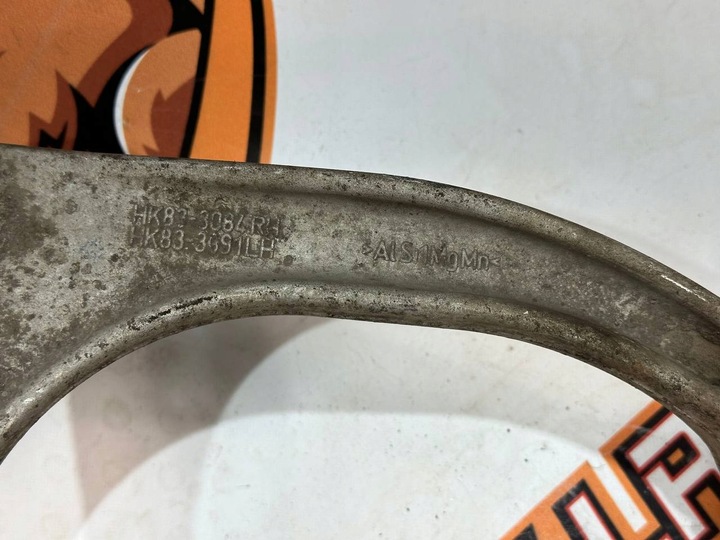 фото №12, Рычаг верхний правые velar f-pacehk83-3084-ba