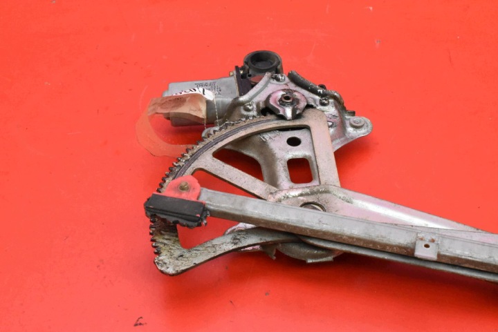 фото №5, Склопідйомник правий перед eu 85710-42070 toyota rav4 2 ii 5d 00-03