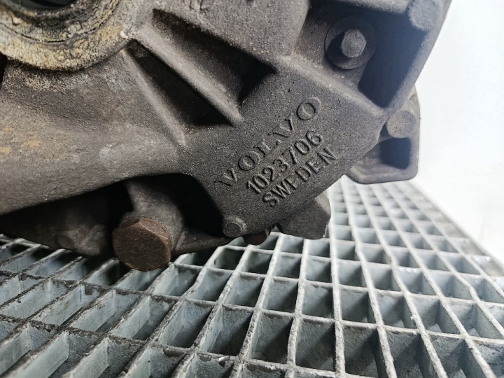 фото №7, Коробка передач механическая 5 volvo v70 i m56 1023706 1023704 2.5 tdi