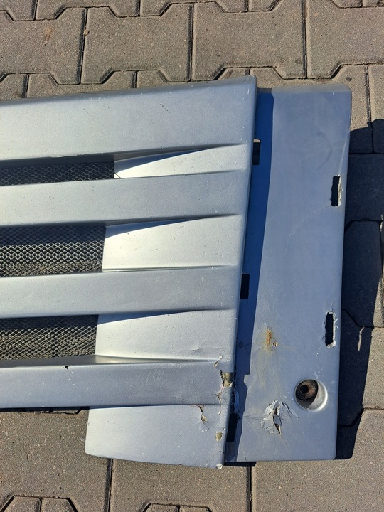 фото №4, Решётка решётка радиатора капот renault magnum dxi mack e tech