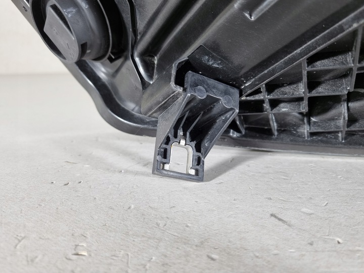 фото №12, Audi q5 80a рестайлинг полный led лампа правая перед фара eu 034