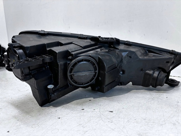 фото №7, Audi a4 b9 лампа ліва перед bi ксенон led 8w0941005