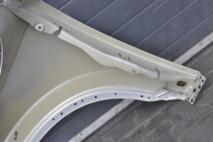 фото №11, Volvo xc90 ii крило праві перед переднє 719