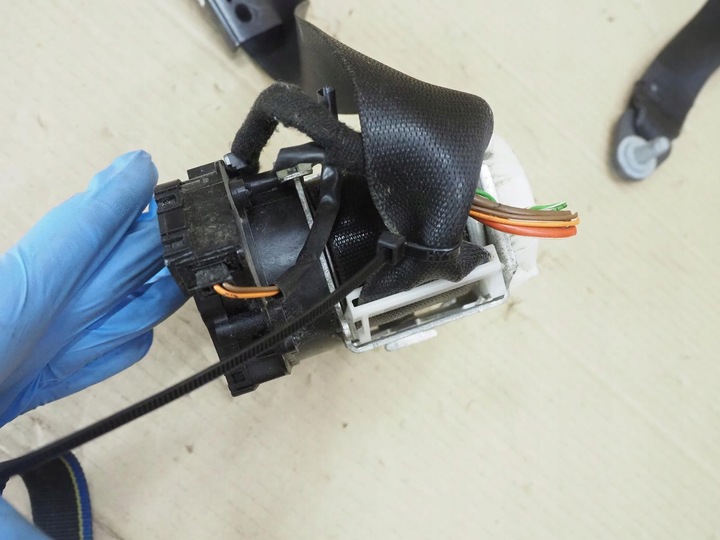 фото №13, Pas безпеки праві перед mercedes s клас w 221 2218609885