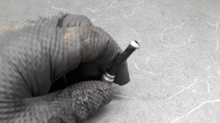 фото №11, Провода тормозные зад citroen c4 picasso 1.6 hdi