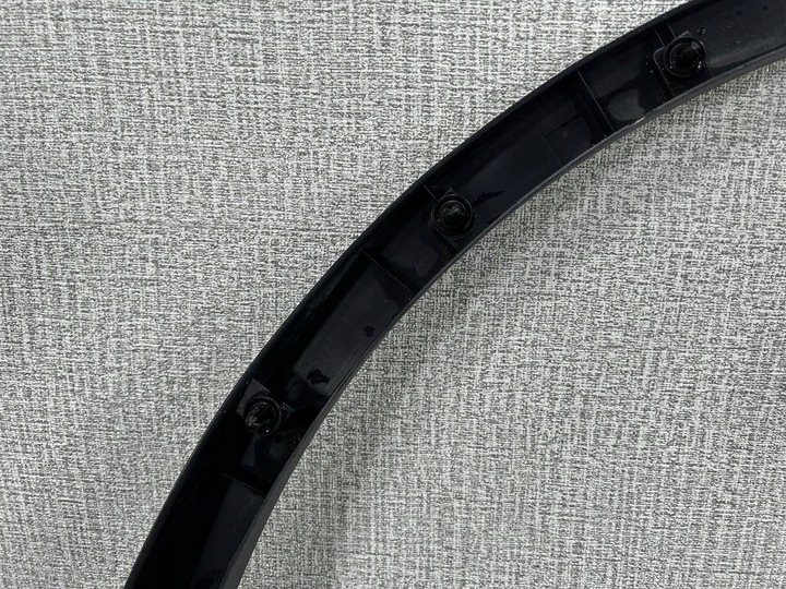 фото №10, Tesla модель y планка крыльев правая зад 1658698-00-a