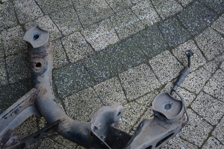 фото №8, Балка подвешивание зад подрамник тележка vw passat b8 3q0505447a