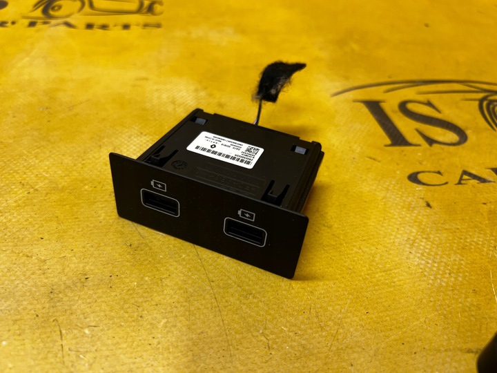 фото №1, Гніздо usb port зарядний пристрій renault kadjar clio v 5 arkana captur ii