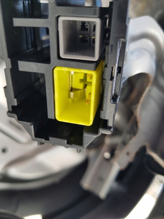 фото №14, Сиденье диван обивка mazda 6 gj универсал