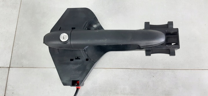 фото №3, Mercedes sprinter w906 ручка дверь правых зад a9067400835 a9067601334