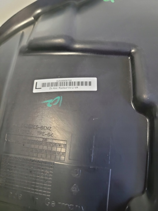 фото №5, Mercedes eqc w293 a293 подкрылок левая передние левый перед a2936909700