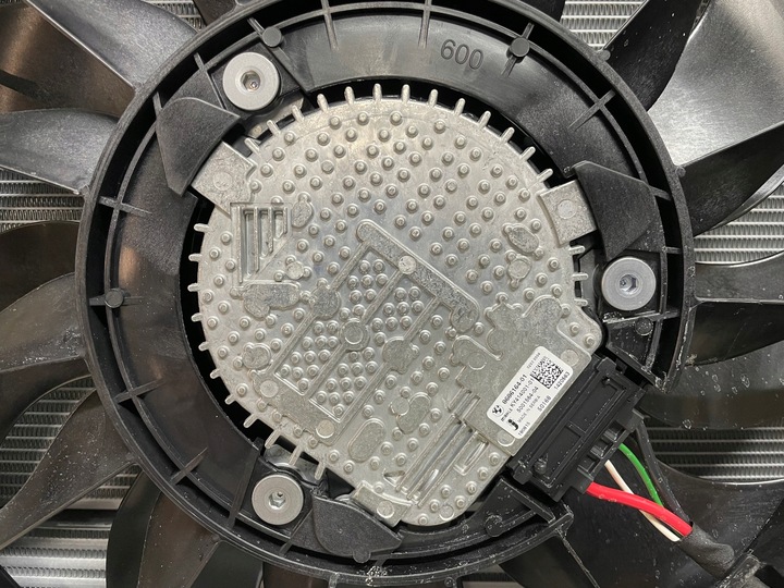 фото №15, Радиатор вентилятор kpl bmw 7 g11 g12 740d lci 5 g30 540d 8 g14 840d 235kw