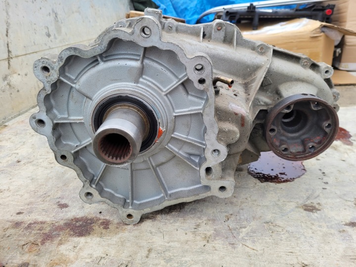 фото №9, Jeep grand cherokee 5.7 hemi редуктор коробки m0008986j регулятор m0023417
