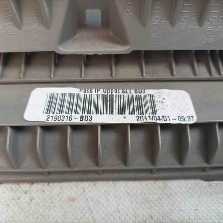 фото №5, Dodge ram 2500 09-osłona бардачка usa