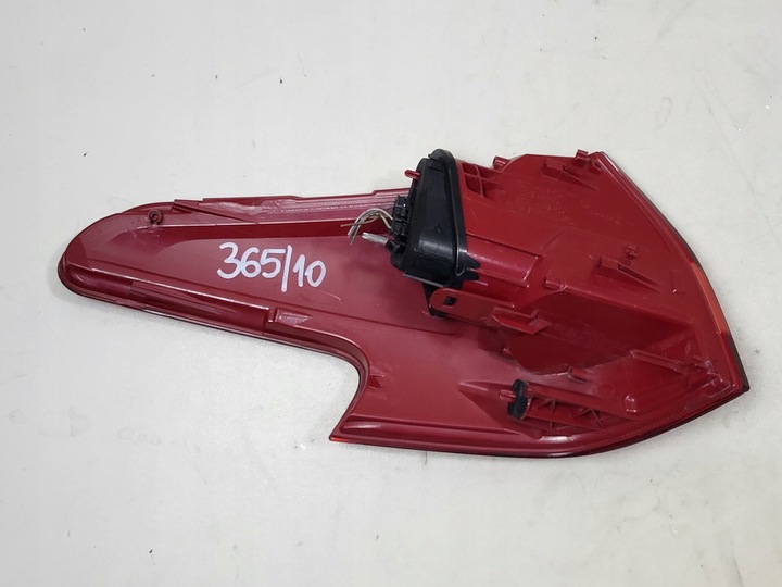 фото №3, Citroen c5 iii x7 08-10 універсал vp8x8x-13404-ax задня лампа права