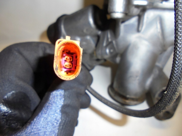 фото №10, Клапан регулятор радіаторна вихлопних газів egr audi a4 a5 q5 a6 059131503t