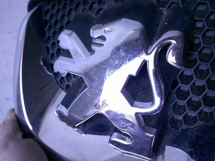 фото №9, Peugeot 308 t7 07- значок lew 9680505177 оригинал
