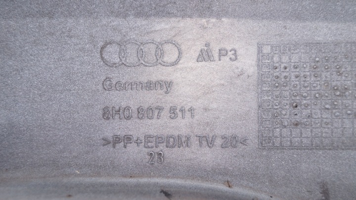 фото №8, Audi a4 cabrio 8h0 01-08 бампер задній a24