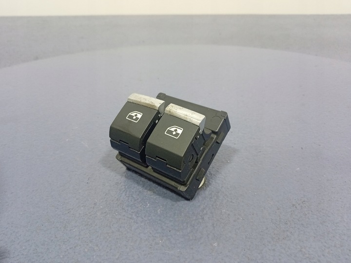 фото №4, Audi q8 rsq8 4m8 перемикач скло зад задній 8w0959851f