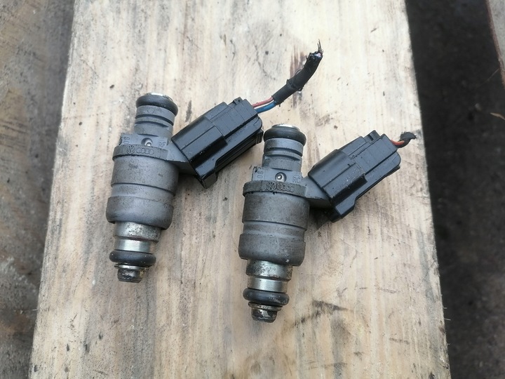 фото №1, Форсунка инжектор vw golf octavia 1.6 06a906031bt