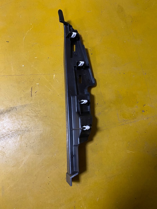 фото №7, Захист заглушка планка dół панелі ford fiesta mk8