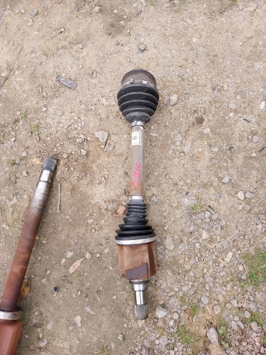 фото №1, Mercedes w910 sprinter 2.2 cdi 21r механічна коробка передач піввісь шарнір ліва перед ідеальна